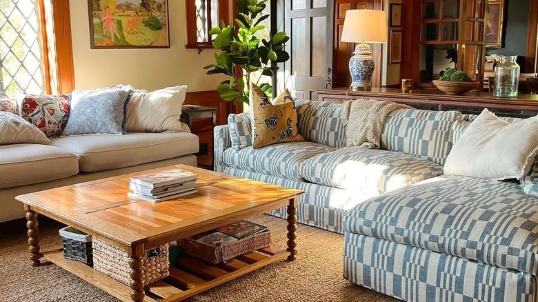 The Type Of Furniture HGTV’s Erin Napier Is Tired Of Seeing In Homes