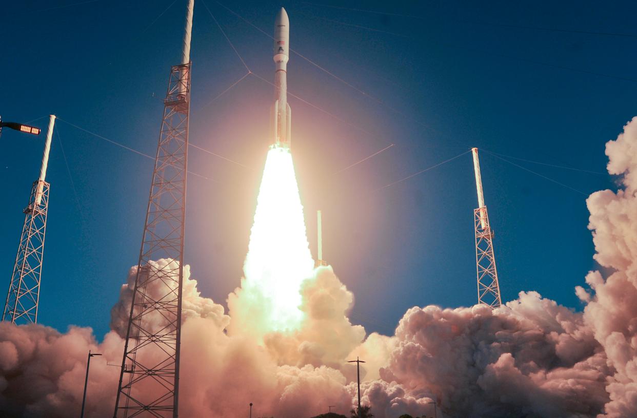 SpaceX launches Starlink 10-34 mission from Cape Canaveral Space Force Station in Florida