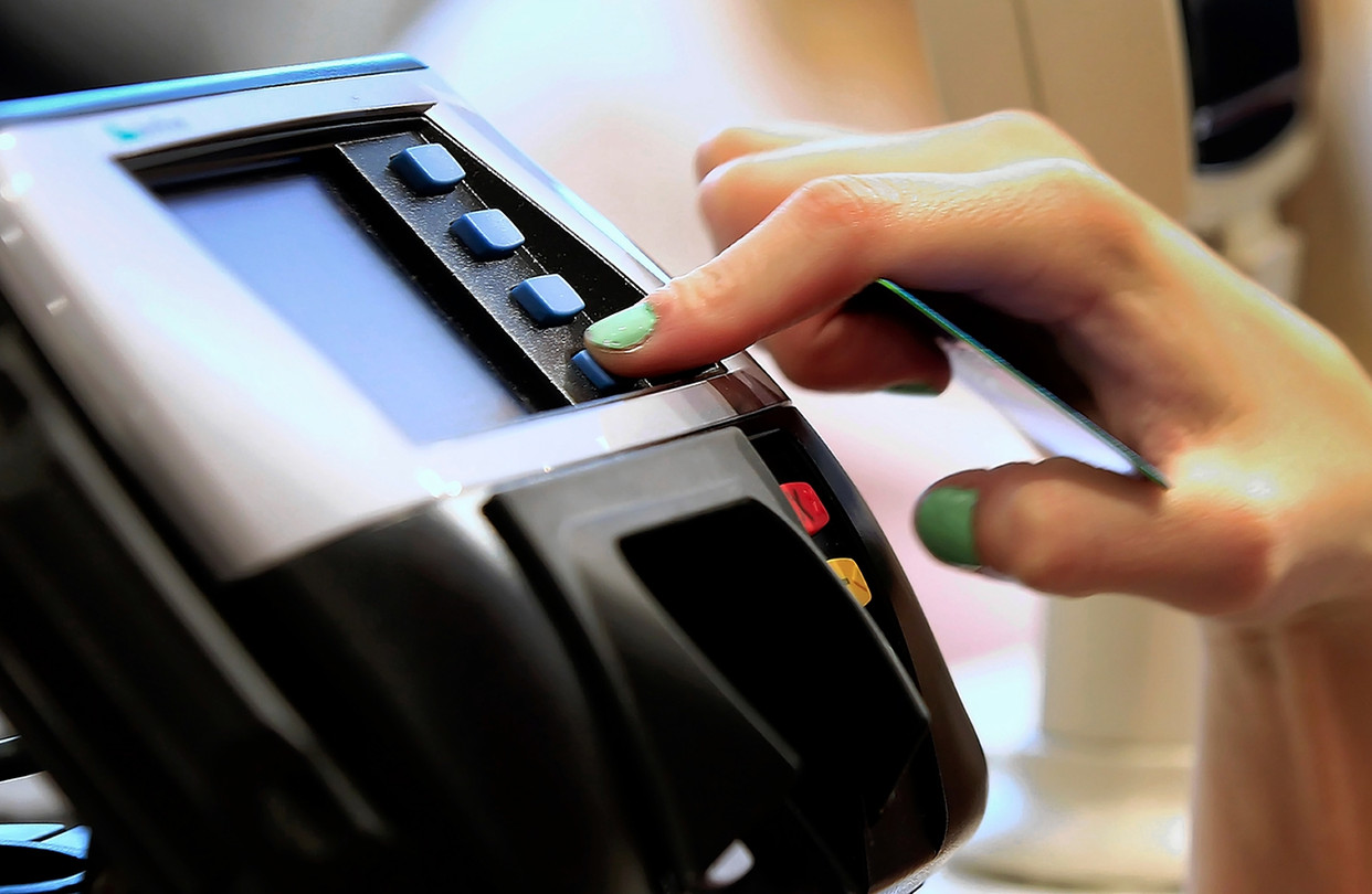 How To Use A Credit Card And Why Most Purchases Should Be On It